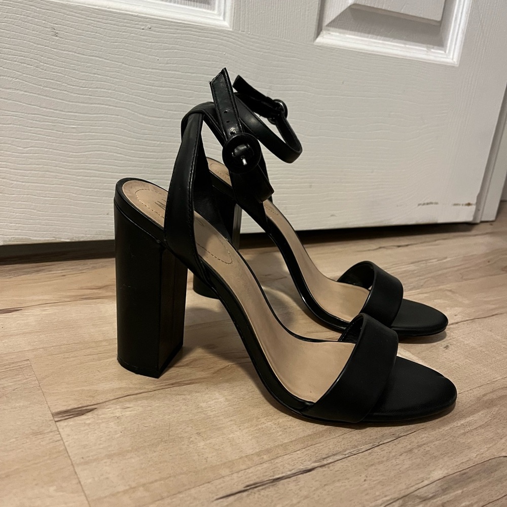 Mix no.6 Block heels
